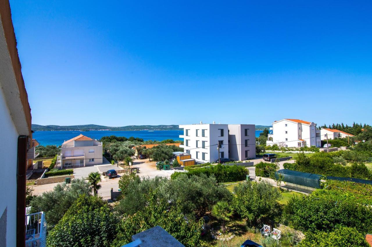 Pansion Adria Hotel Свети свети Филип и Яков Екстериор снимка